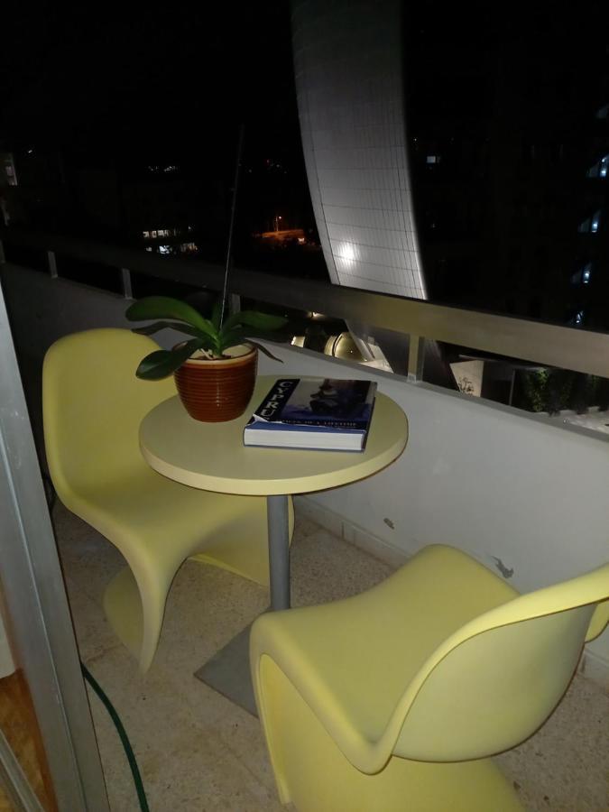 Seaside Spacious Apartment With Sea View リマソール エクステリア 写真